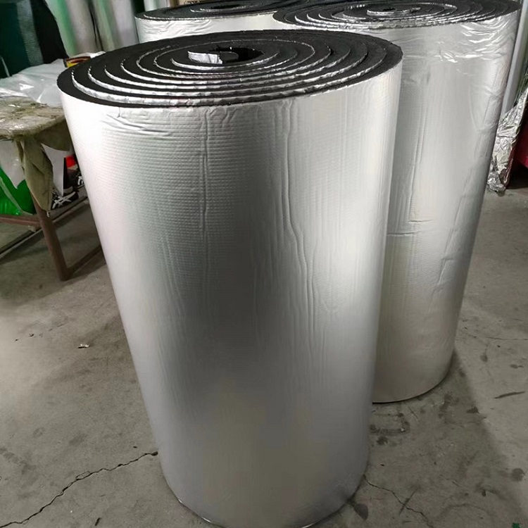 橡塑板的抗紫外線性能分析
